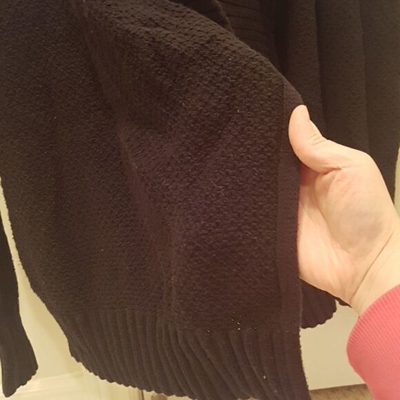 3/$20 Old Navy black cardigan woman size S - Picture 5 of 7